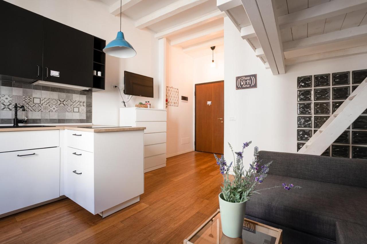 Cozy Apartment Near Navigli Milan Exterior photo